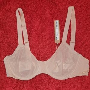 SKIMS Women's Cream Bra